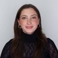 Chelsea Weiner's Instagram, Twitter & Facebook