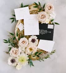 Gorgeous Wedding Invitation And Floral Flat Lay In 2020 Wedding Invitations Luxury Wedding Photography Black Tie Wedding Reception