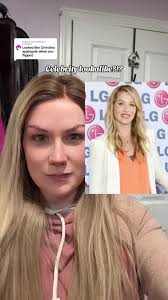 Girl That Looks Like Christina Applegate