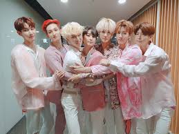 Schau dir unsere auswahl an vav kpop an, um die tollsten einzigartigen oder spezialgefertigten, handgemachten stücke aus unseren shops zu finden. V Reasons To Stan Vav Chingu To The World