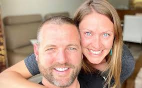 Best Digital Nomad Bloggers To Read and Follow in 2025