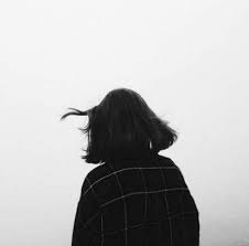 Black And White Pfp Aesthetic 34 Ideas Hair Short Girl Aesthetic Wallpaper Girl Short Hair Short Hair Styles Aesthetic Girl