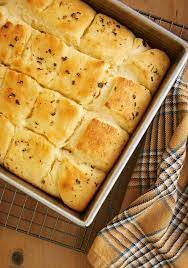 Quick Herbed Dinner Rolls Recipe Dinner Rolls Homemade Bread Savoury Baking