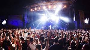 În deschiderea metallica au cântat trupele bokassa și ghost. Metallica È™i A Anulat Concertele Din Australia È™i Noua ZeelendÄƒ James Hetfield Incepe Tratamentul Pentru DepedenÈ›a De Droguri È™i Alcool Cu Care Se LuptÄƒ De Mai MulÈ›i Ani Video B1 Ro