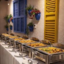 بوفيه مفتوح بنكهات Rustic 🤍 📅 1 يناير 🕛 من 12 ظهرًا إلى 4 عصرًا  7.7bdللكبار 4bd الاطفال ٤_٦ سنوات ✨ أطباق متنوعة وتجربة مثالية للجمعات 🔔  الأماكن محدودة – الحجز المسبق مطلوب 📲 للحجز: واتساب 32003366/ دايركت  إنستغرام