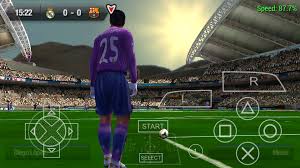 Dalam game ini, kamu akan membangun sebuah klub dari pemain sepak bola ternama dunia. Ilmu Pengetahuan 4 Game Sepak Bola Android Offline Ppsspp