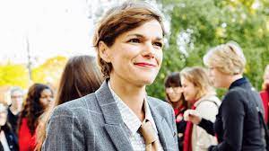 Kinder schlafen liegen im dreck. Das Ist Pamela Rendi Wagner In 5 Fakten