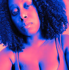 Ebony Petersen's Instagram, Twitter & Facebook