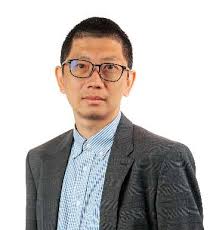 Jorge Jordan Franulić (Chile, 1946) Biólogo Marino de la Universidad de  Chile. Actualmente es Presidente del directorio de EDE