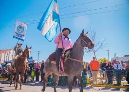 🌾✨ Tradición, cultura y fiesta en un mismo lugar ✨🌾 Este 31 de agosto viví el 1° Festival de Tradiciones “Uniendo Raíces” en Rivadavia. 📍 Predio El Mangrullo – Desde las 11