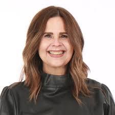 Martina Duarte's Instagram, Twitter & Facebook