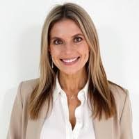 Lisa Bedsole's Instagram, Twitter & Facebook