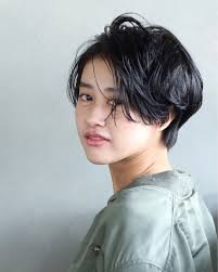 hair ヘアー はスタイリスト モデルが発信するヘアスタイルを中心に トレンド情報が集まるサイトです 20万枚以上のヘアスナップから髪型 ヘアアレンジをチェックしたり ファッション メイク ネイル 恋愛の最新まとめが見つかります 黒髪パーマ ヘア