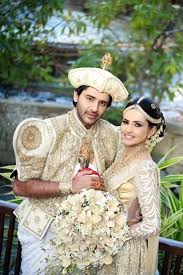Traditional Sri Lankan Wedding Gettingmarried Traditions Sri Lankan Bride Buddhist Wedding Traditional Wedding