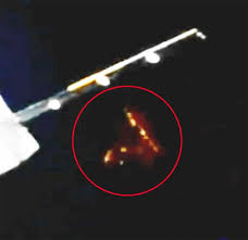 Spacex Alien Shock Ufo Hunters Spot Spaceship During International Space Station Link Up Weird News Express Co Uk Egyptian island all pyramid battle dragons. spacex alien shock ufo hunters spot
