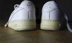 Seguramente Con El Tiempo Habran Notado Que Las Zapatillas Blancas Van Adquiriendo Un Como Limpiar Zapatos Limpieza De Zapatos Blancos Zapatillas Nike Blancas