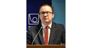 Rzecznik praw pacjenta w 2020 roku planuje przeprowadzić wiele spotkań edukacyjnych na terenie całego kraju skierowanych do środowiska osób starszych, w w tym miejscu zapraszam do obejrzenia poniższego filmu z panem markiem cytackim, naczelnikiem w wydziale spraw obywatelskich. Rzecznik Praw Obywatelskich Adam Bodnar Jest Marksista Zamiast Pomagac Niszczy Wrazliwosc Dzieci Robert Tekieli W Polskim Radiu 24 Audio Stowarzyszenie Rkw