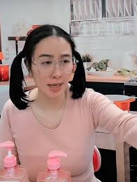 43歲葉璇一改大媽形象新片淡妝亮相被指重回古典美人顏值巔峰？