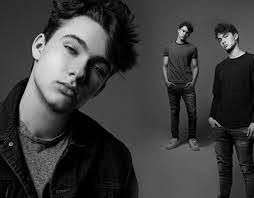 Daniel Bucci's Instagram, Twitter & Facebook