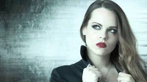 TOP CLASS PRESENTA...MELISSA BIANCHINI