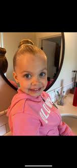 Can you help cartoon the 11 Mets tball players to look like themselves?