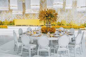 Worood Yellow Wedding Le Soleil In 2020 Elegant Decor Table Settings Custom Decor