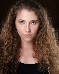 Rachel Renner's Instagram, Twitter & Facebook