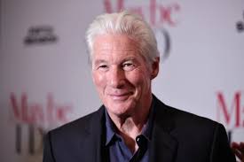Richard Gere përfundon në spital në mes të pushimeve