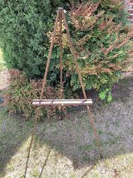 Display for all of your guests to see and make a great first impression! Wood Floor Easel Wedding Sign Stand Art Easel Etsy