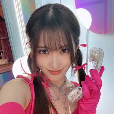 TWICE Momo Hirai Updates