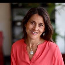 Joanna Peterson's Instagram, Twitter & Facebook