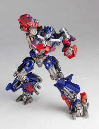 Optimus prime converts to a. Revoltech Dark Of The Moon Optimus Prime Renewal Version Transformers News Tfw2005