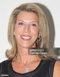 Harriet Snider's Instagram, Twitter & Facebook