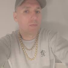 Shall I bring back the buzz cut? 😹🙌🏼