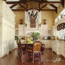 Lafata cabinets, located in west bloomfield township, michigan, is at orchard lake road 6335. Quality Lafata Cabinets