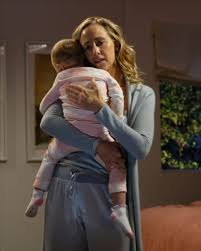 The seventeenth season of the american television medical drama grey's anatomy was ordered on may 10, 2019, by american broadcasting company (abc). Grey S Anatomy Season 17 Episode 9 Review In My Life En Buradabiliyorum Com