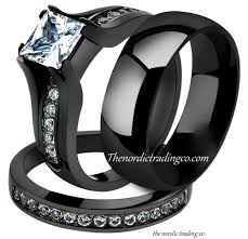 Black And Silver Wedding Rings For Her New Gorgeous Engagement Cz Wedding Ring Couples Set Black Silver Design His Hers 3 Pc Bands Rings B Cool Wedding Rings Cz Wedding Rings Mens Wedding Rings