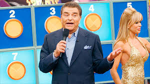 After augusto pinochet seized power in chile in 1973, chilean soldiers held kreutzberger hostage , demanding he use throughout sábado gigante 's run, kreutzberger remained committed to keeping politics far away from set. Sabado Gigante Iconic Univision Program Is Ending
