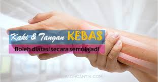 Kalau kau orang ada masalah kaki berbau macam ni, elok kau cuba 10 tips yang boleh kembalikan keyakinan diri kau orang! Cara Atasi Kebas Tangan Dan Kaki Ohcantik Com