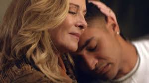 Kim Cattrall to star in first non-binary love scene in Queer As Folk reboot 