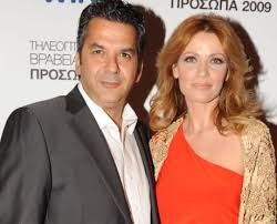 Ραπτησ σελίδα 4 δευτερεύοντα στοιχεία τριγώνου διάμεσος : 8 Diashma Zeygaria Ths Ellhnikhs Showbiz Poy Kaneis Den 8ymatai Shmera Oti Htan Mazi Gossip Athens Magazine