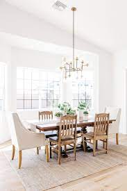 A Fresh Timeless All White Home With The Prettiest Kitchen White House Interior Home Dinning Room Design