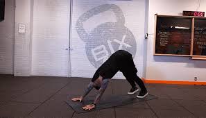 Bob harper is gentle but motivating. Bob Harper S 3 Exercises For A Quick Morning Workout