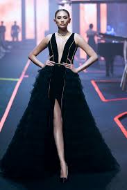 She won the vietnam supermodel. Sieu Máº«u Vo Hoang Yáº¿n Chan Dai Sáº¯c Sáº£o Ca Tinh