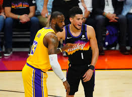 Devin booker's caa representatives confirm suns fan nick mckellar will receive tickets to western conference finals and an autographed jersey. Lebron James Gave Devin Booker An Autographed Jersey After Suns Beat Lakers Photos United News Post