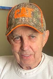 Eric Kinney's Instagram, Twitter & Facebook