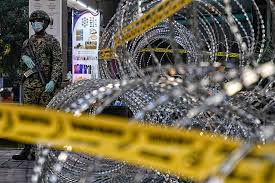 Calon yang berjaya akan dilantik sebagai pegawai kadet lepasan ijazah untuk menjalani latihan pegawai kadet di akademi tentera darat, kapal diraja sultan idris i dan kolej tentera udara. Malaysia Tahan Hampir 2 000 Cuba Ceroboh Sempadan Negara Sejak Mei Beritabenar