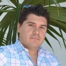 Valencia Shaviers's Instagram, Twitter & Facebook