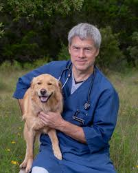 Gary peterson and his team have provided patients in utah compassionate, quality veterinary care since 1971, making us a clinic of choice for pet owners in the salt lake city area. Startz Veterinary Veterinarian In Canyon Lake Tx Us Meet Our Team Startz Veterinary Veterinarian In Canyon Lake Tx Us
