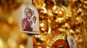 Также иконой казанской божьей матери благословляют новобрачных, чтобы те жили в мире и согласии. Pozdravlenie Sergeya Aksyonova S Prazdnikom Kazanskoj Ikony Bozhiej Materi Lenta Novostej Kryma